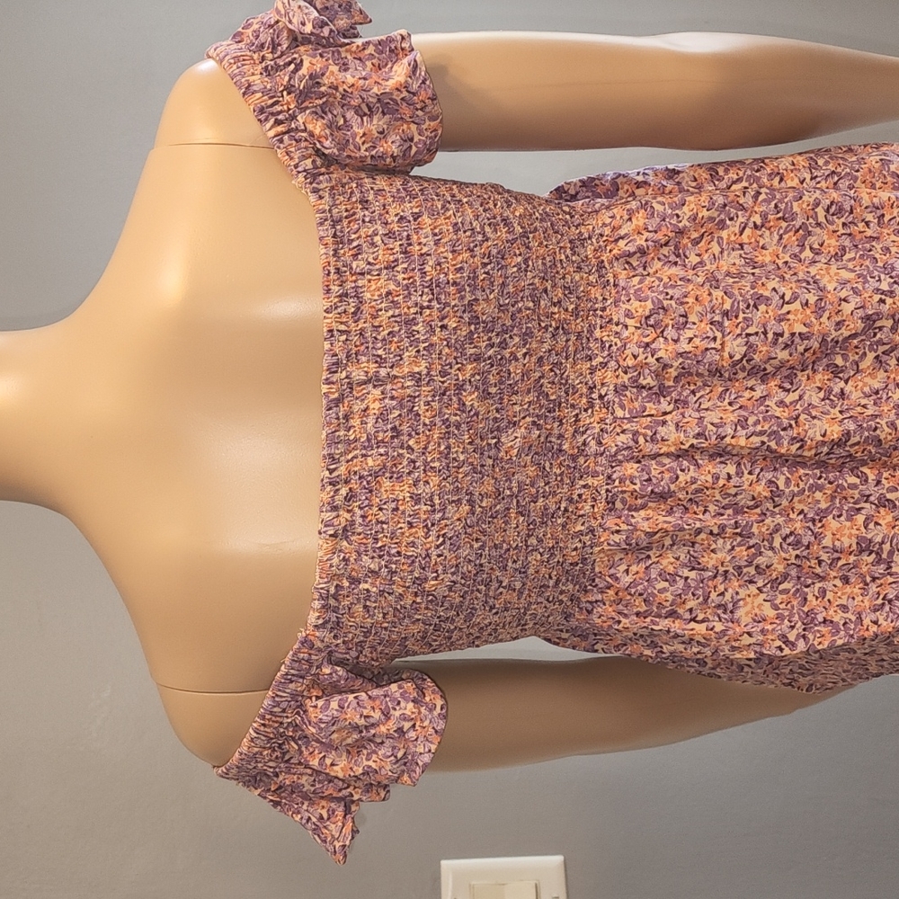 Japna floral V-neck blouse - Picture 2 of 3